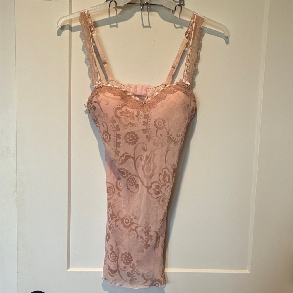 Lace Trim Pink Chemise. B8